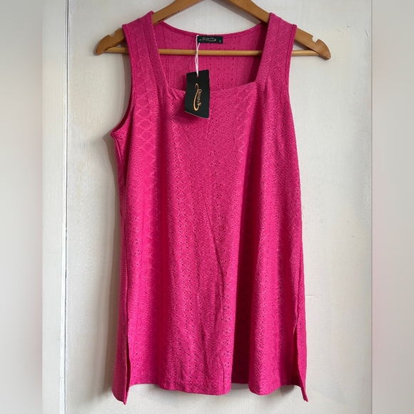 offefan Tops - Pink Sleeveless Tank Top